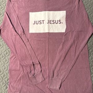 🌸 JUST JESUS Long Sleeve Tee – Comfort Colors – Size M 🌸